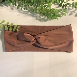 Soft Brown Knotted Stretchy Headband